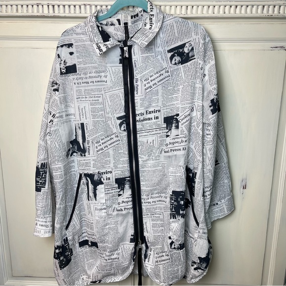 I.C. by Connie K Jackets & Blazers - I.C. By Connie K Newspaper Print Jacket Size XL